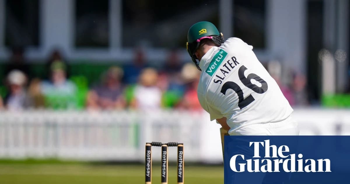 County cricket: Nottinghamshire go top but Surrey are starting to purr