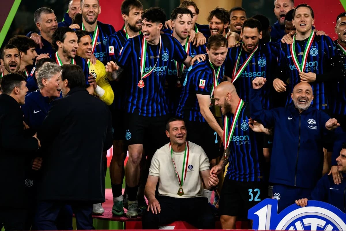 Cristi Chivu a rostit numele româncei Nadia Comăneci în fața întregii planete. A lăsat modestia și a