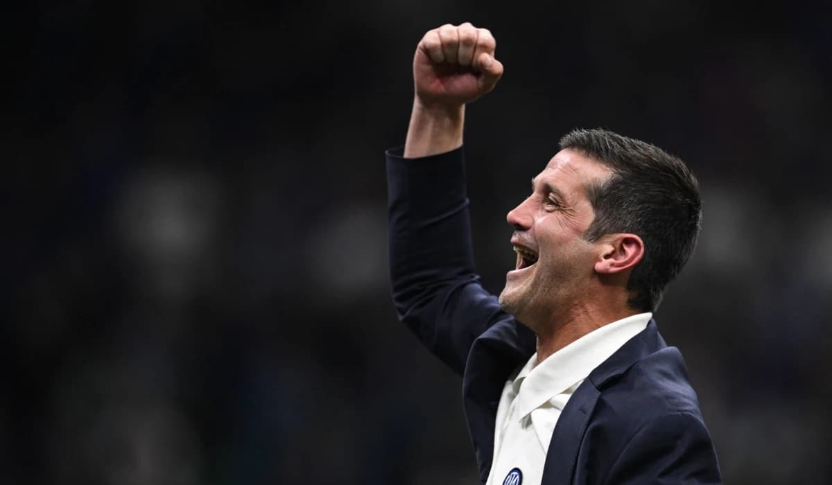 Cristi Chivu, gata să dea o lovitură de proporții la Inter! Câștigătorul a șase titluri în Premier L