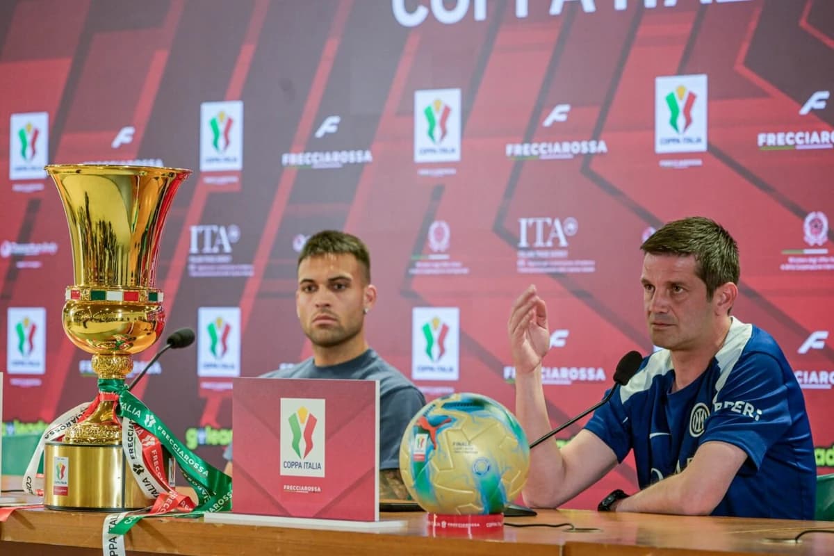 Cristi Chivu, la un pas de jackpot: bonusul uriaș pe care îl ia Inter, dacă va câștiga Cupa Italiei