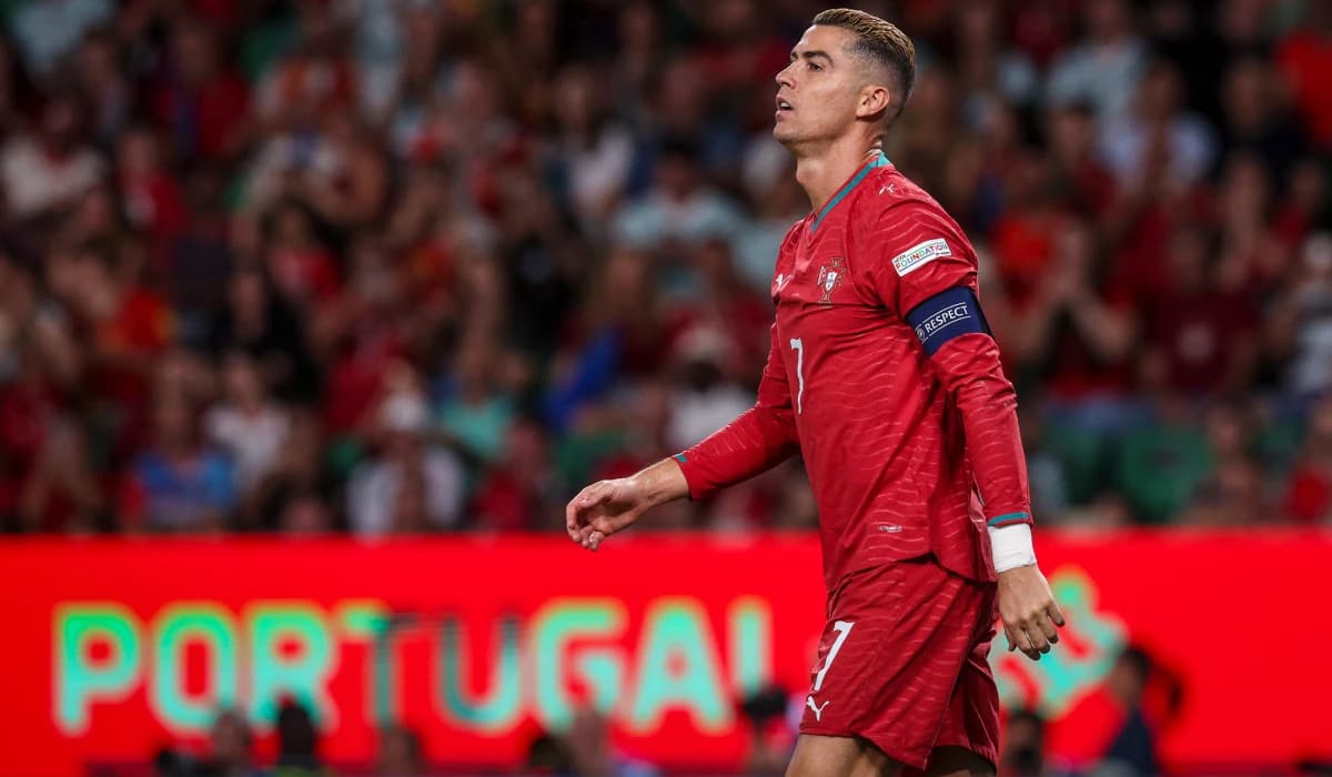 Cristiano Ronaldo a rupt tăcerea, după plecarea cu scandal din cantonamentul Portugaliei: „Antrenoru