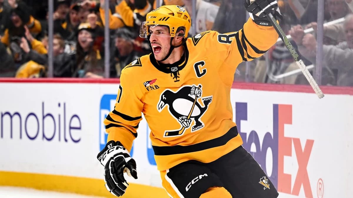 Crosby wants to keep playing for ‘number of years,’ in talks with Penguins