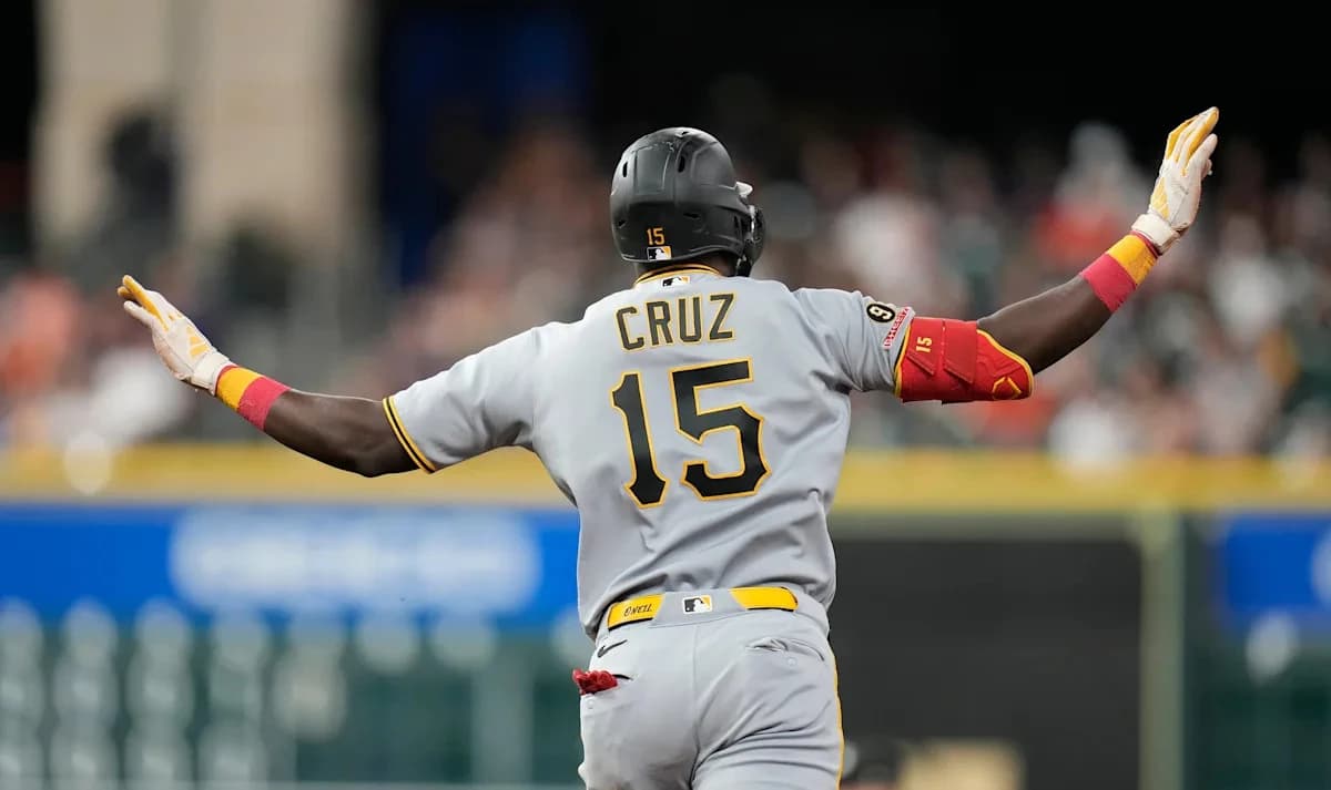 Cruz and Lowe hit 3-run homers as the Pirates beat the Astros 10-6