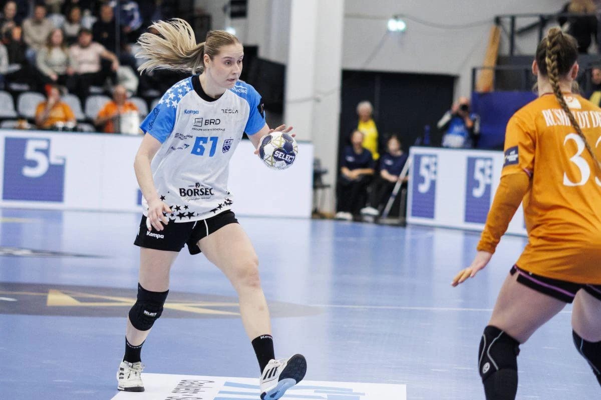 CSM București - Buducnost 36-26, în etapă a doua din Liga Campionilor