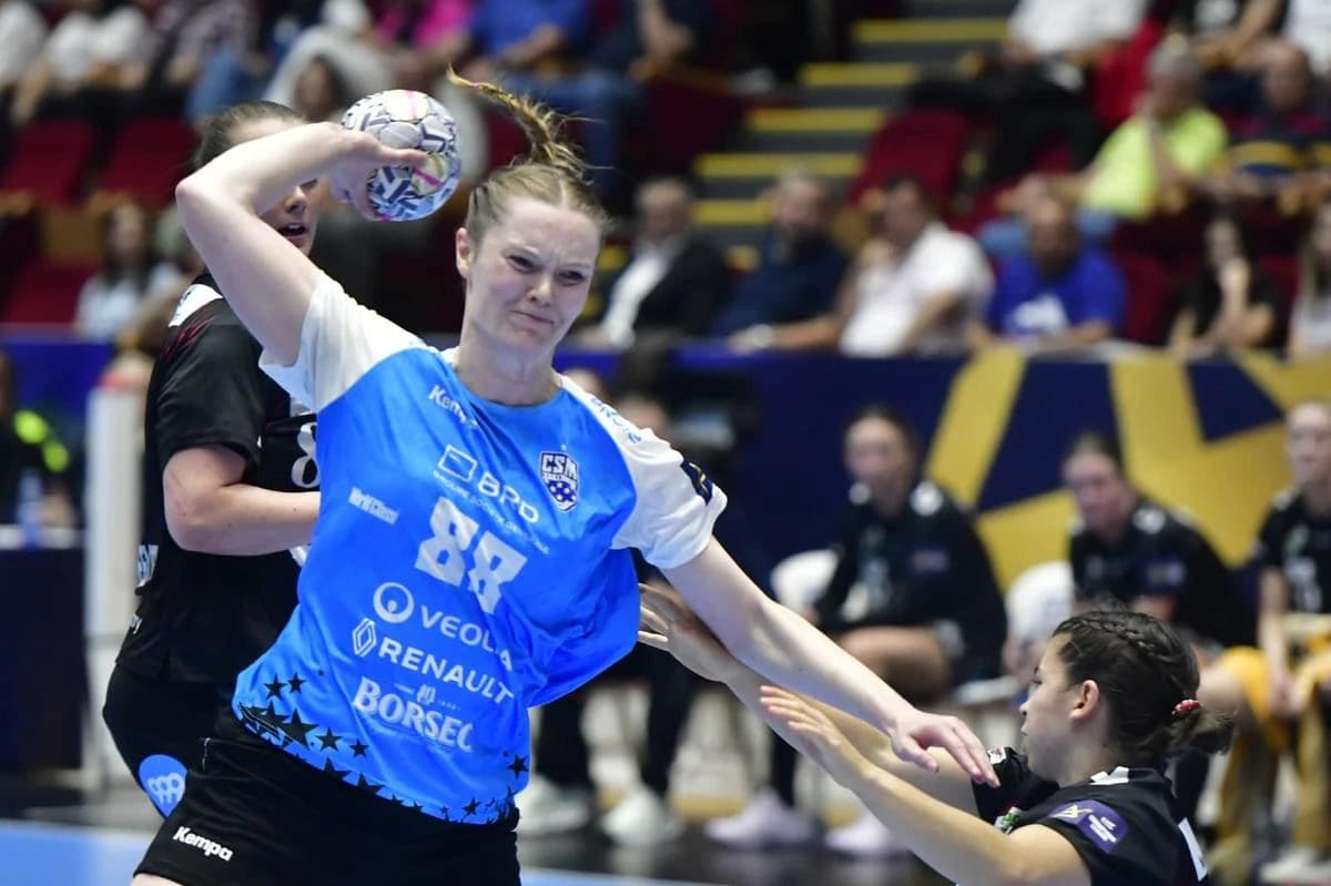 CSM București - Sola, în Liga Campionilor » Cu o victorie, româncele urcă pe locul 3 în grupă