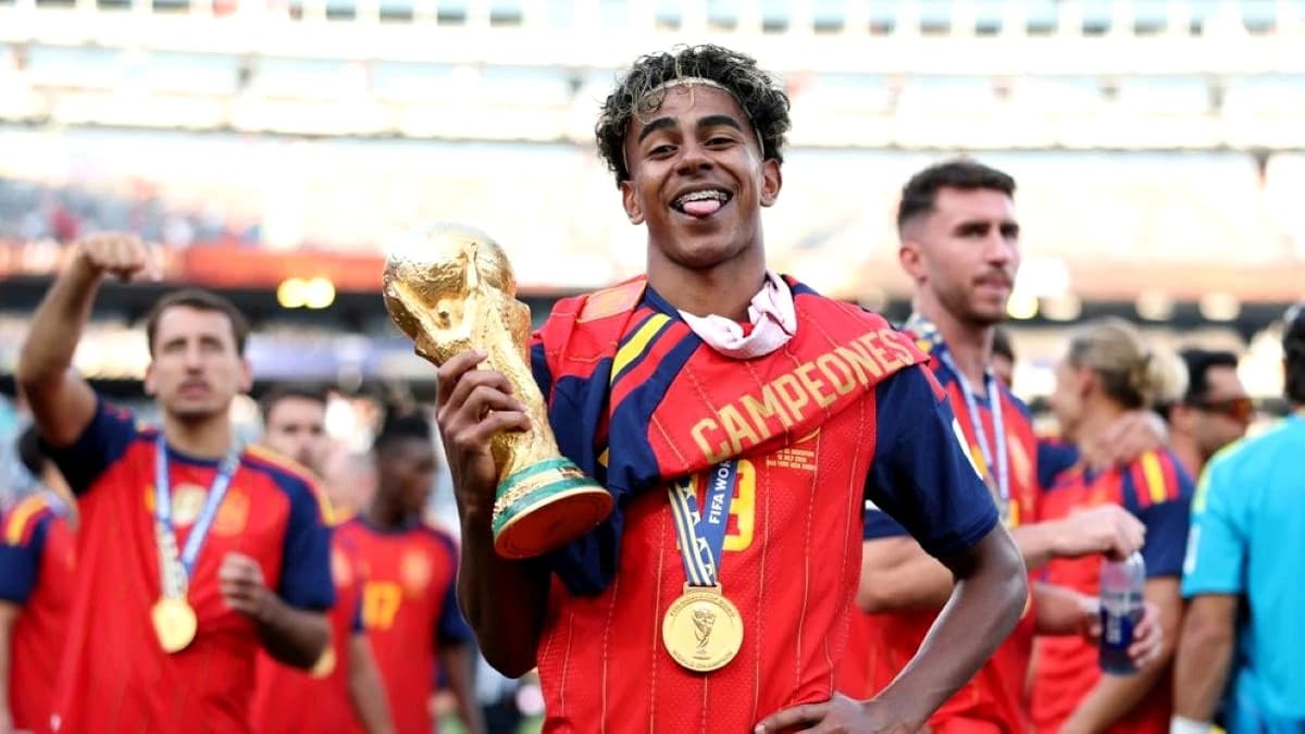 Cu câți centimetri a crescut Lamine Yamal de la Euro 2024 până la CM 2026! A câștigat ambele trofee