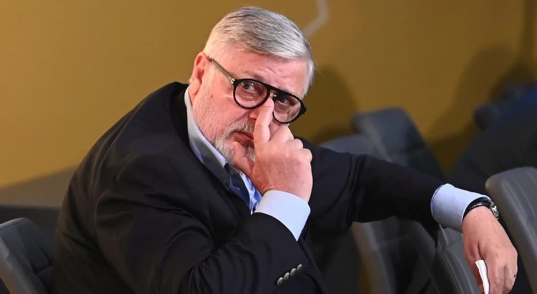 Cum a ajuns să arate românul cu salariu lunar de 33.000 de euro. „Sunt şi eu strâns cu uşa”