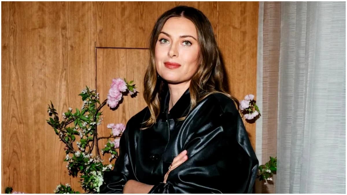 Cum a apărut Maria Sharapova în tribunele de la Roland Garros. A uimit pe toată lumea