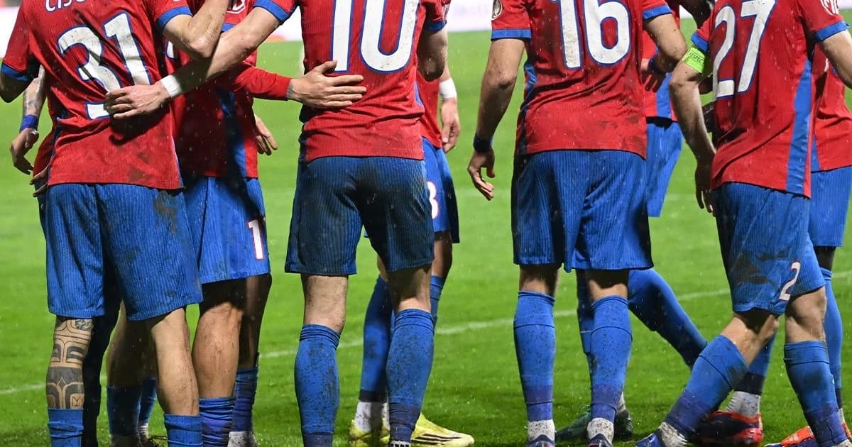 Cum ar putea arăta FCSB în noul sezon. Primul „11” aliniat de Mihai Stoica: „Ți se pare o echipă sla