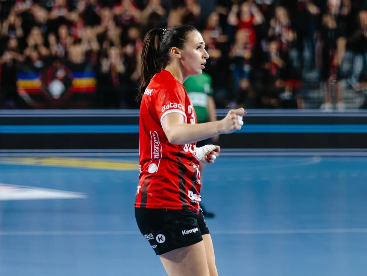 Cum arată clasamentul în Liga Națională de handbal feminin după Corona Brașov - Gloria Bistrița 24-2