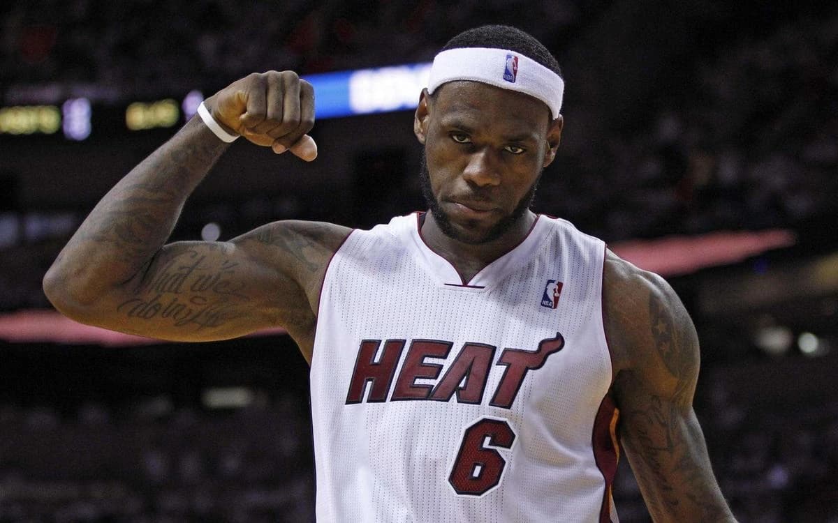 Cutremur în NBA: LeBron a părăsit Los Angeles Lakers - Imaginea 5