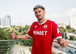 Cvadruplul campion al României cu CFR Cluj a fost prezentat la CSKA Sofia