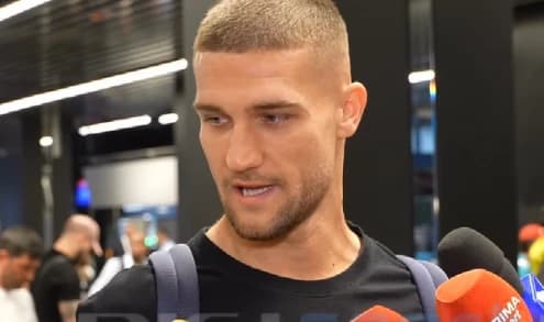 Daniel Bîrligea și-a anunțat decizia pe aeroport, după ce a plecat de la FCSB la Frosinone