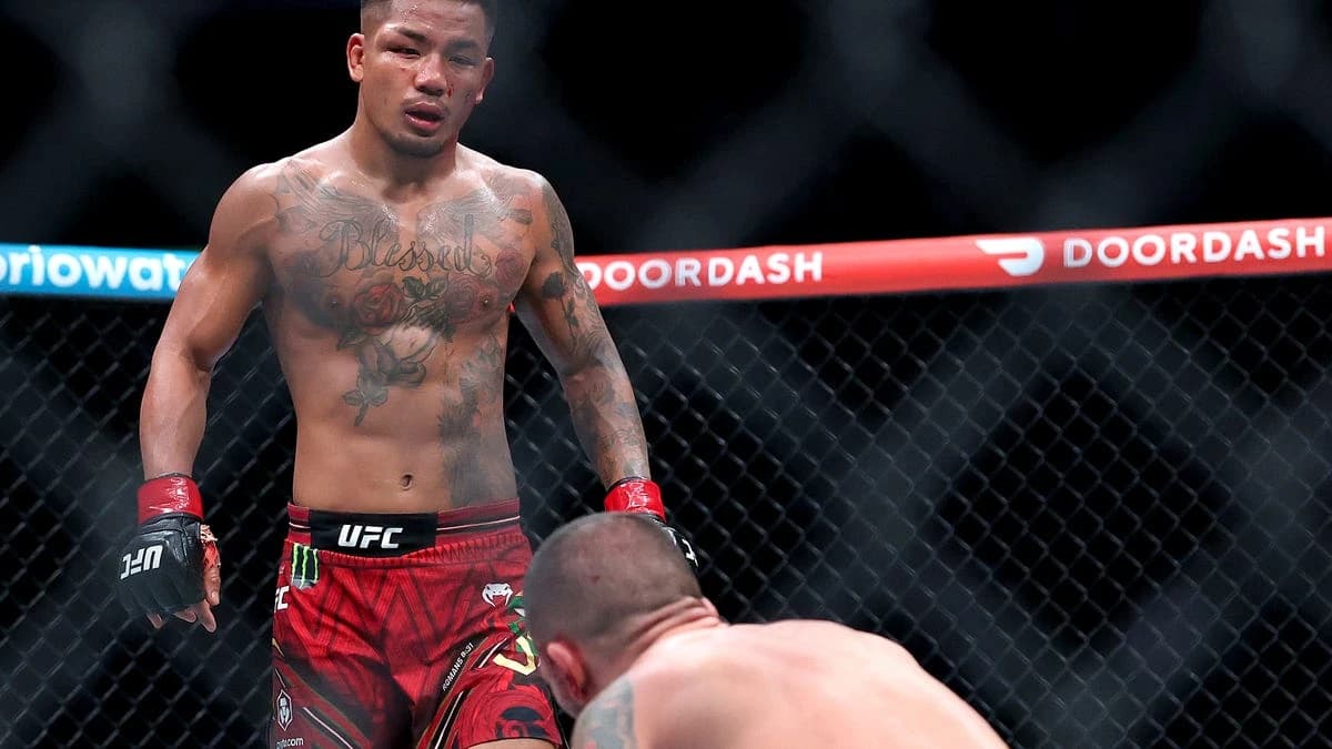 Daniel Cormier: Joshua Van 'big dogged' Alexandre Pantoja in Round 5 of UFC 331