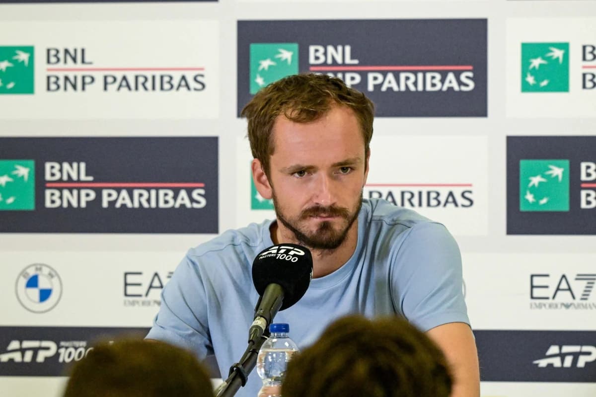 Daniil Medvedev calls for tennis rule change after controversy in his defeat to Jannik Sinner in Rom