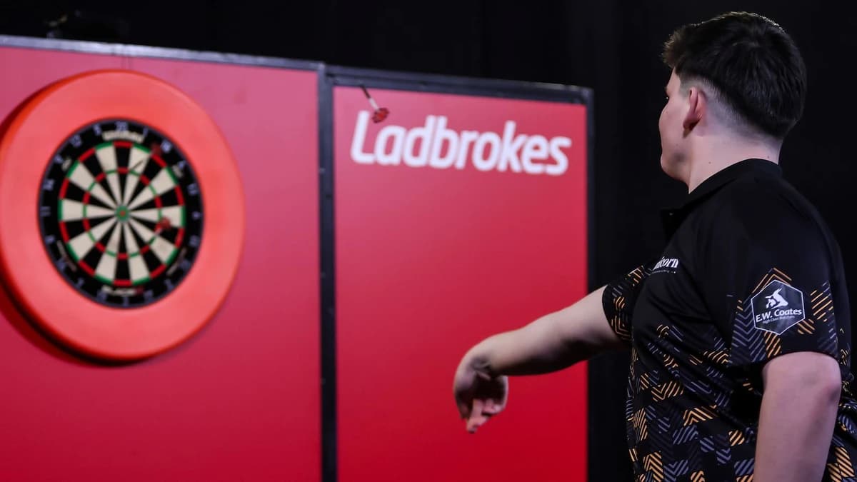 Darts Players Championship 25: Henry Coates wins maiden tournament as Gian van Veen, Michael van Ger