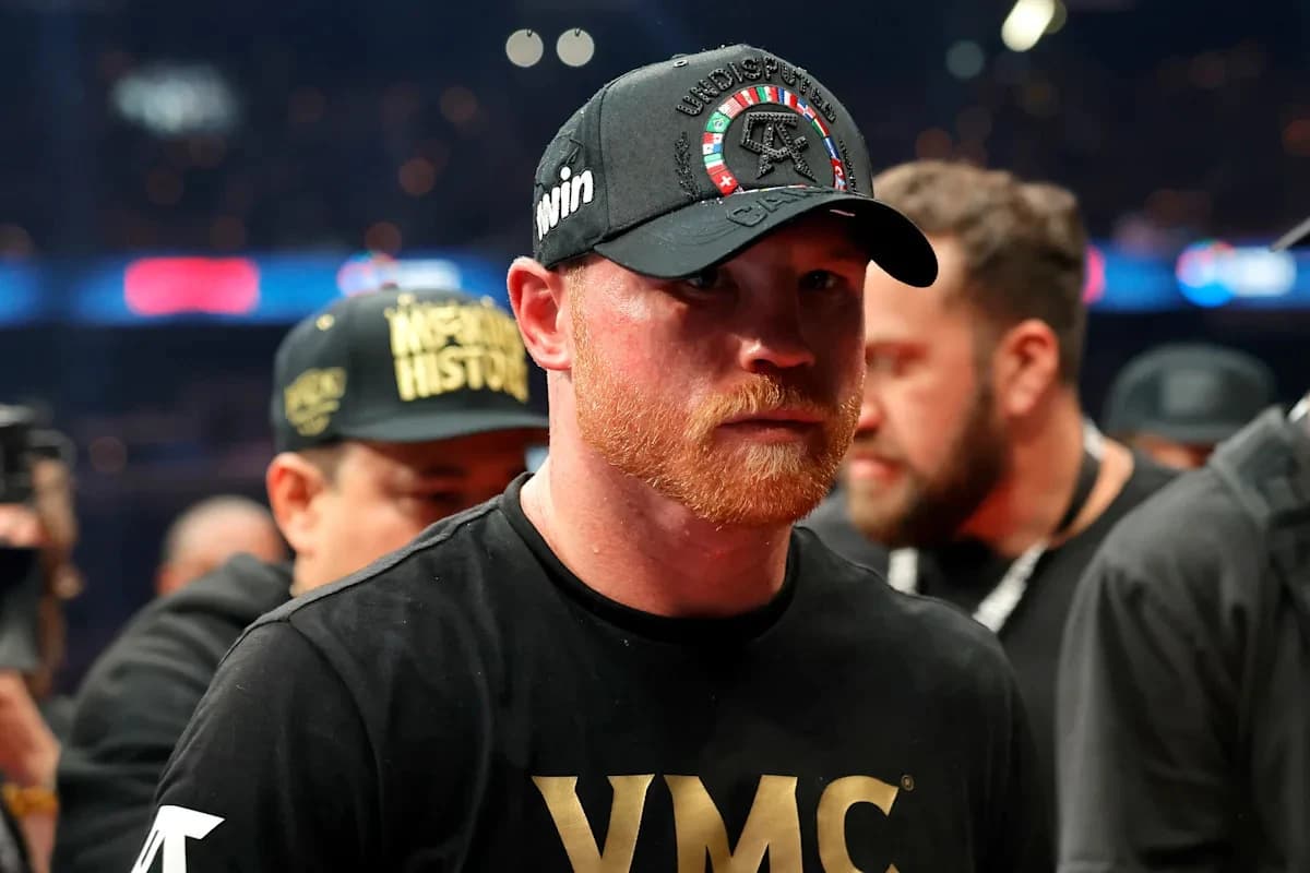 David Benavidez roasts 'scared' Canelo Alvarez, sets sights on Dmitry Bivol after Zurdo masterclass