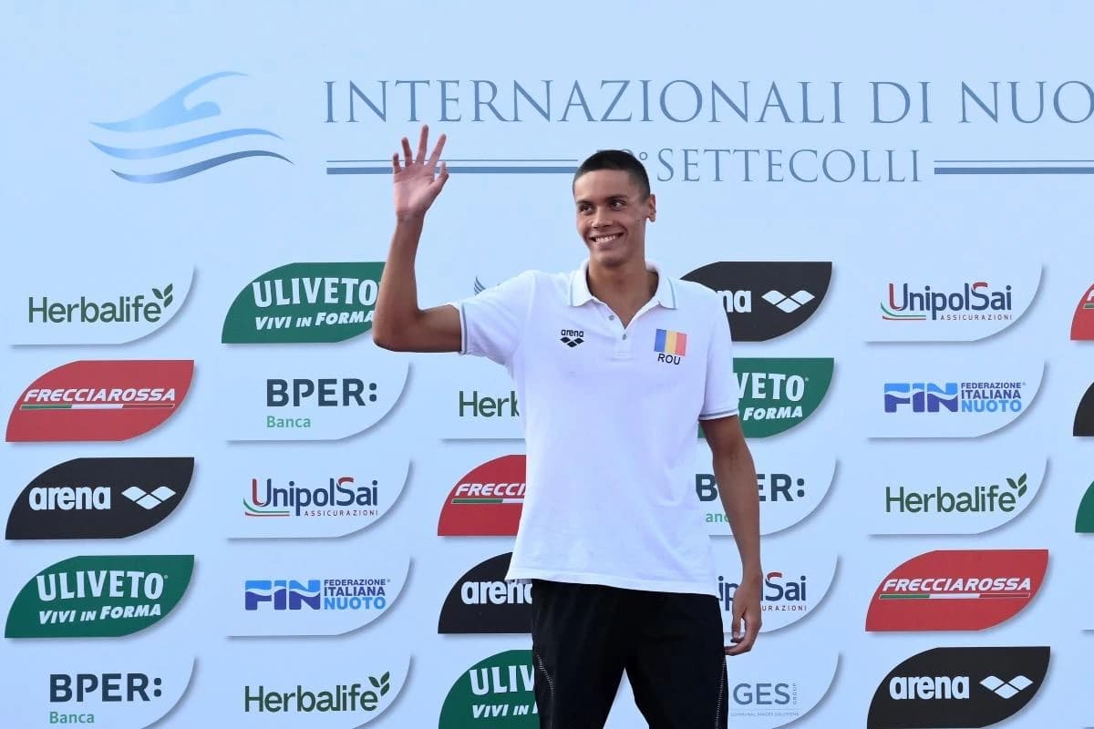 David Popovici înoată vineri în locul în care a stabilit mai multe recorduri mondiale! Reporterul GS