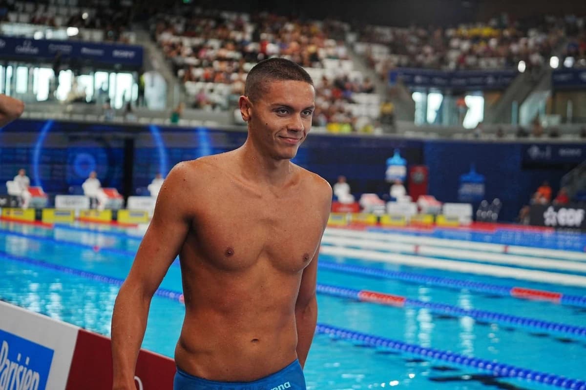 David Popovici s-a calificat în finala CE de natație la proba de 200 m cu cel mai bun timp! Când are