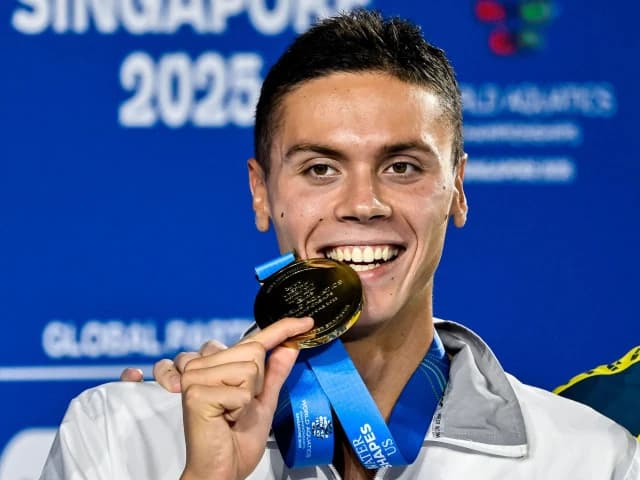 David Popovici și-a setat să bată un record mondial, la revenirea în țară de la Settecolli: ”O să se