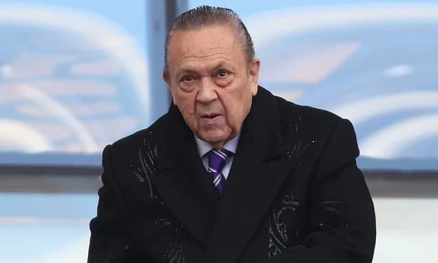 David Sullivan could be forced to sell his West Ham stake in wake of new Independent Football Regula