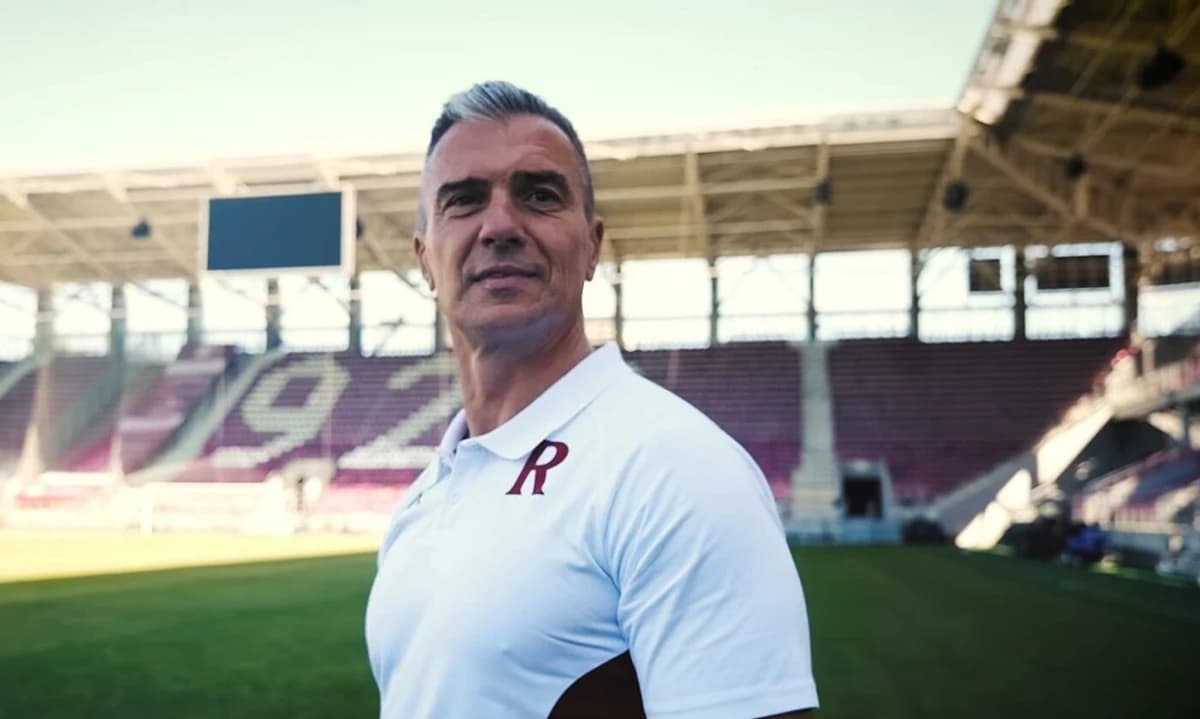 De ce l-a băgat Daniel Pancu pe Jambor fundaş central