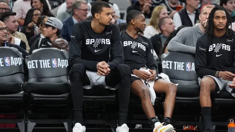 De'Aaron Fox reveals how Spurs' Victor Wembanyama emotionally bounced back vs. Knicks