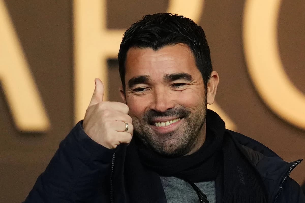 Deco "rupe" tăcerea despre transferul lui Rodri la Barcelona