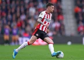 Dennis Man, pe lista fostei câștigătoare de Europa League: „Fotbalist cu ștate vechi în Serie A”