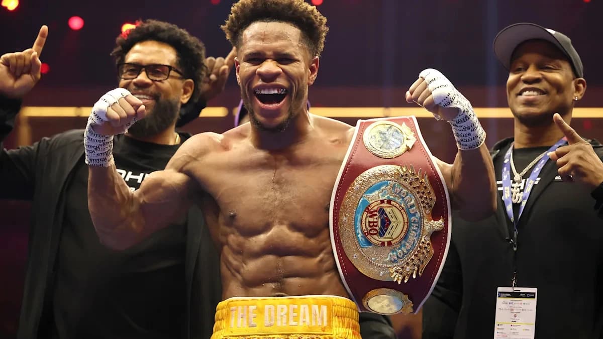 Devin Haney, Liam Paro finalizing welterweight title unification fight for December