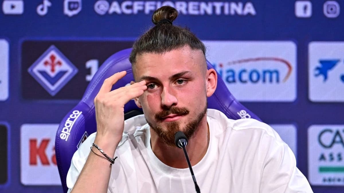 Dezvăluirile de culise despre startul slab al lui Radu Drăgușin la Fiorentina: „Am stat împreună 2 o