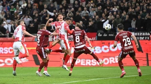 Dinamo a câștigat cu Rapid în Superligă și i-a scos pe giuleșteni din lupta pentru titlu