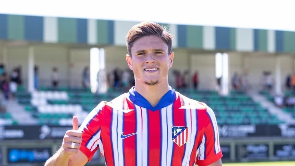 Dinamo a trecut la fapte! Fostul fundaş de la Atletico Madrid a ajuns deja în cantonamentul "câinilo