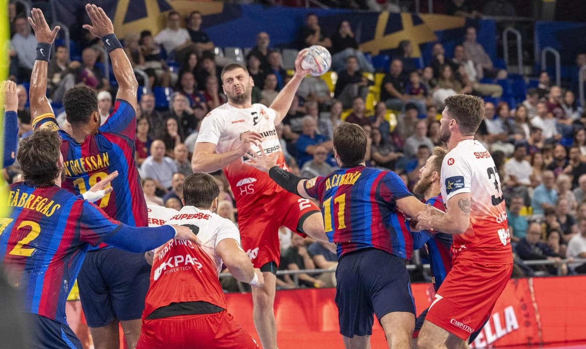 Dinamo - Barcelona 22-36. Înfrângere fără drept de apel pentru ”Dulăi” în Champions League