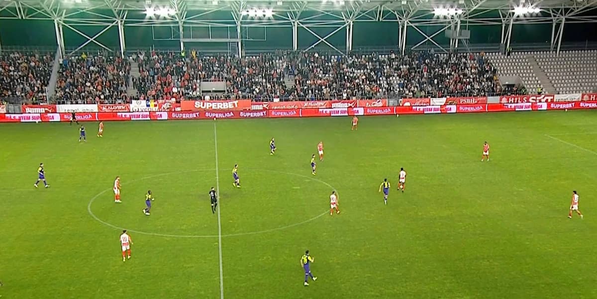 Dinamo - CFR Cluj 0-0, ACUM, la Digi Sport 1. Meci decisiv pentru Conference League