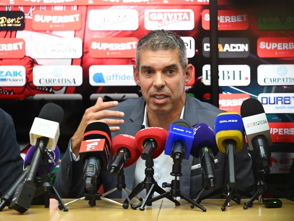 Dinamo, fără Mamoudou Karamoko și George Pușcaș. Anunțul lui Nuno Campos