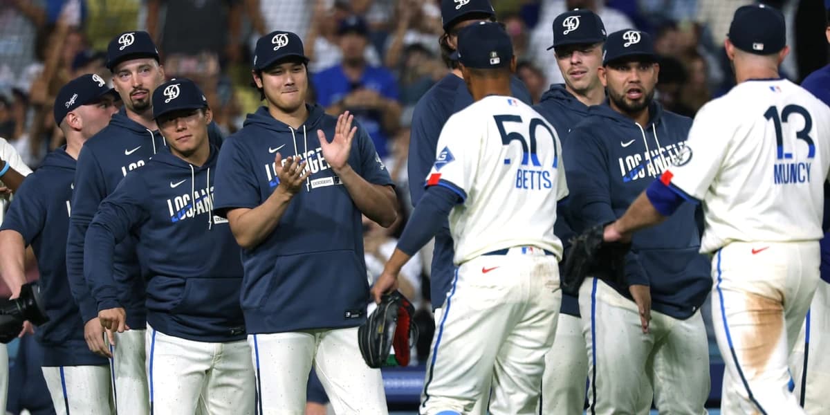 Dodgers earn first-round bye after securing Top 2 seed in NL
