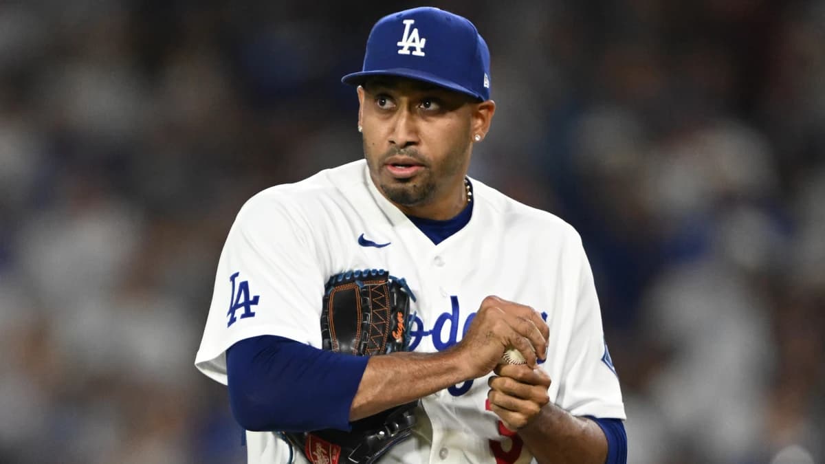 Dodgers placing struggling closer Edwin Díaz on injured list as bullpen woes continue