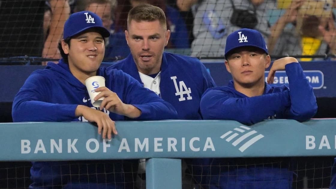 Dodgers Reveal $125 Colossal Burger and New Concession Menu Items for 2026 MLB Playoffs in Photos
