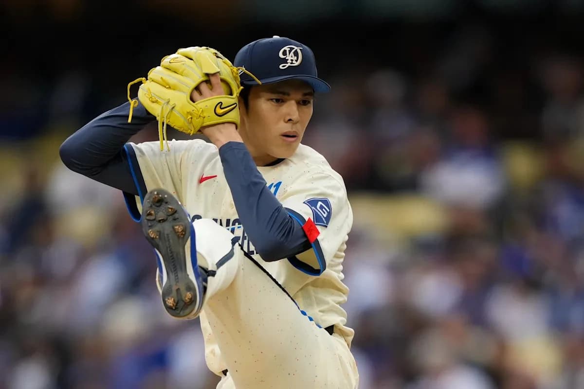 Dodgers score 6 runs in 4th to snap the Cubs' 10-game winning streak with 12-4 victory