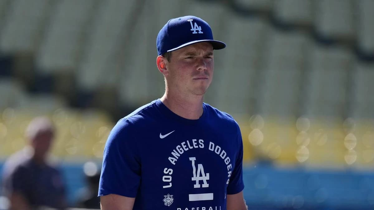 Dodgers' Will Smith Undergoes Additional Tests as Injury Concern Grows