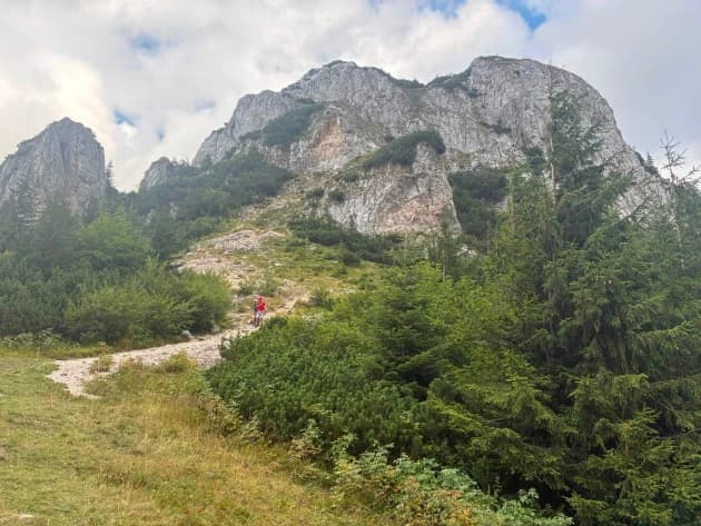 Doi francezi, extrași din Piatra Craiului