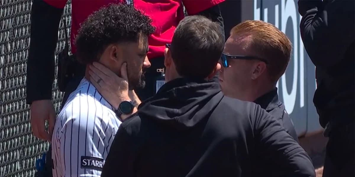 Domínguez in concussion protocol, has shoulder sprain after collision with wall