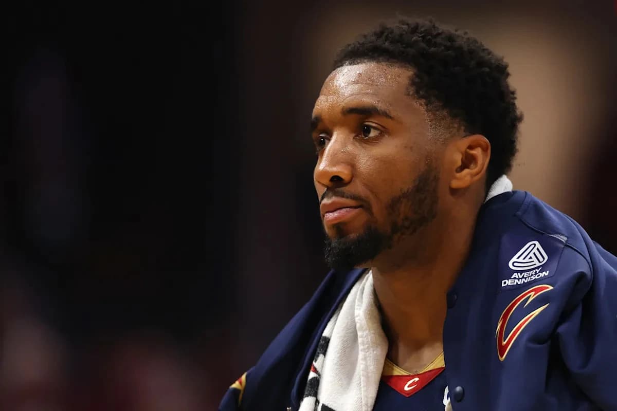 Donovan Mitchell apologizes to Cleveland for Cavaliers getting swept by Knicks: 'That's ass'