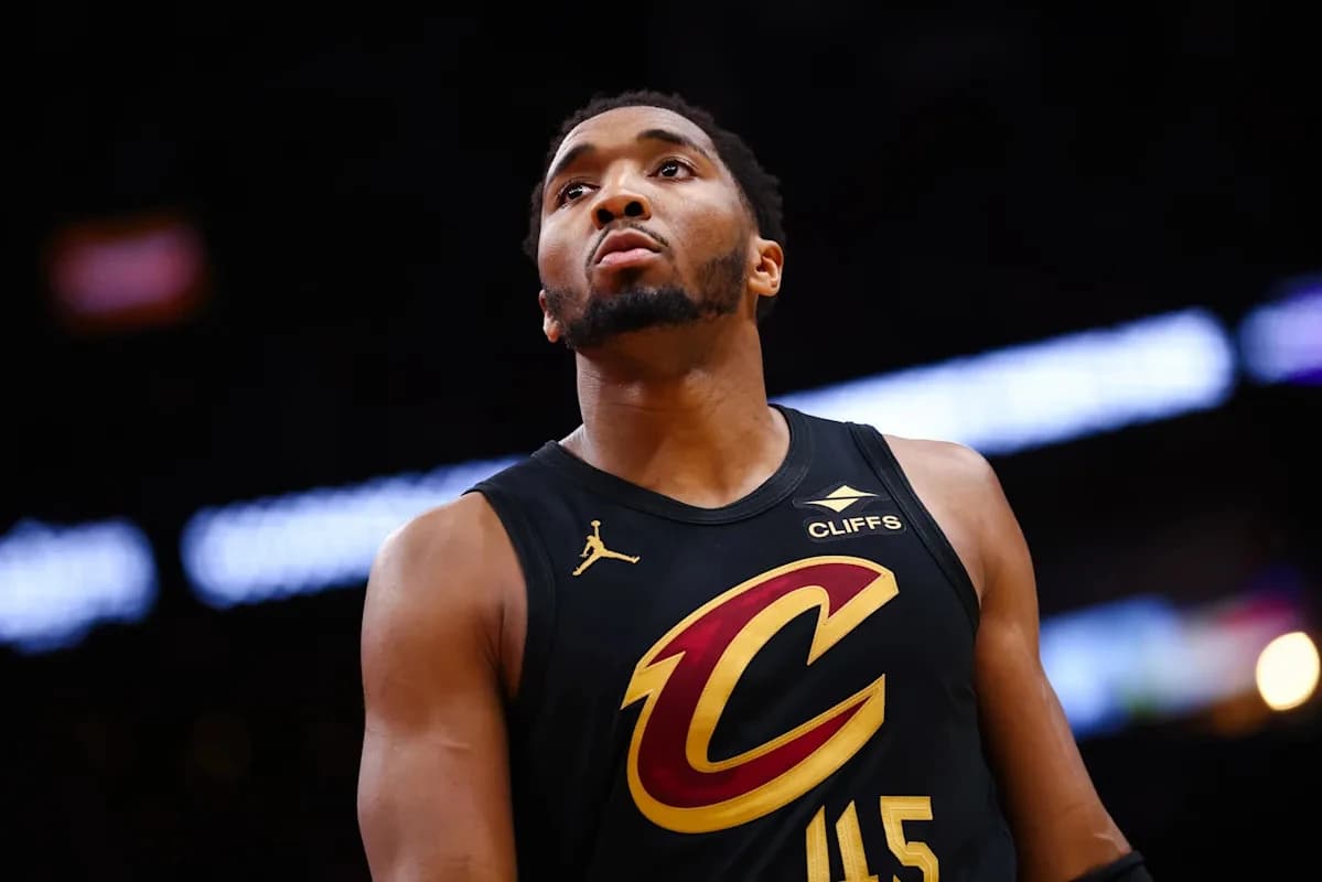 Donovan Mitchell on lack of free-throw attempts in Game 1 loss to Pistons: 'I don't flop'