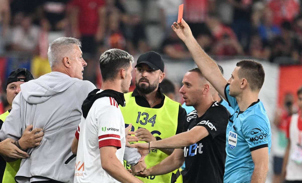 Două etape de suspendare pentru Cristiano Bergodi! "U" Cluj a reacționat