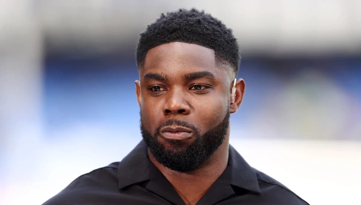 Dramă pentru Micah Richards! A aflat că i-a murit tatăl, înainte de emisiune şi a intrat în direct