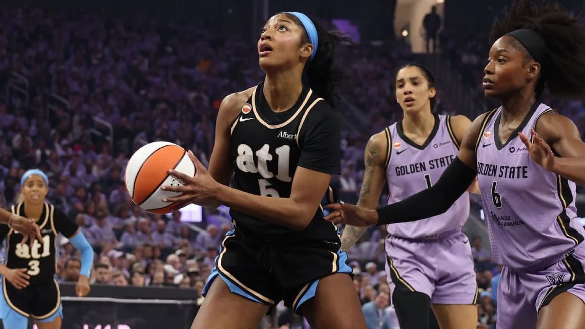 Dream's Smesko backs Reese, fed up with refs missing 'ridiculous' contact