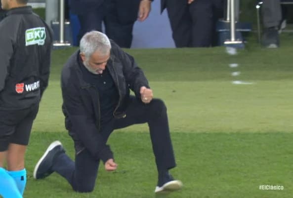 După 14 ani! Jose Mourinho a oferit imaginea serii pe Camp Nou, în Barcelona - Real Madrid