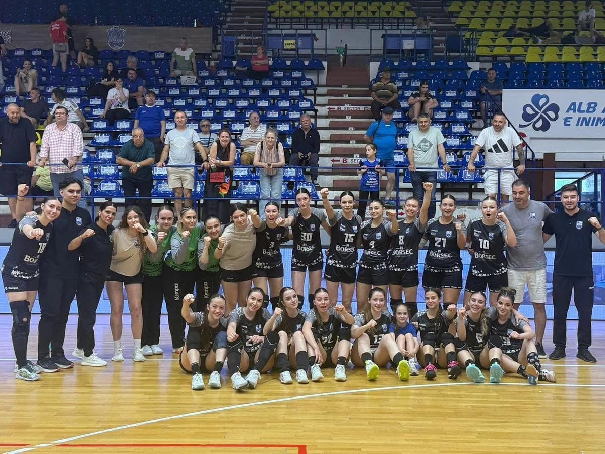 După rezultatele istorice de la Budapesta, junioarele lui CSM București au jucat la turneul final di